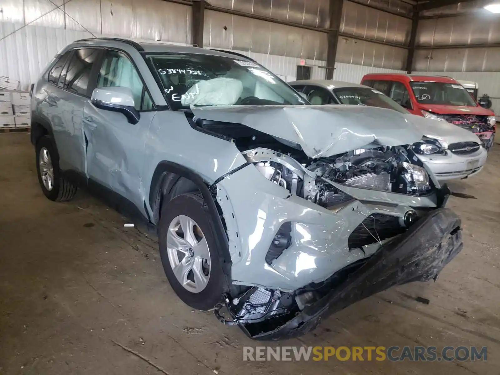 1 Photograph of a damaged car 2T3P1RFV8MW156453 TOYOTA RAV4 2021