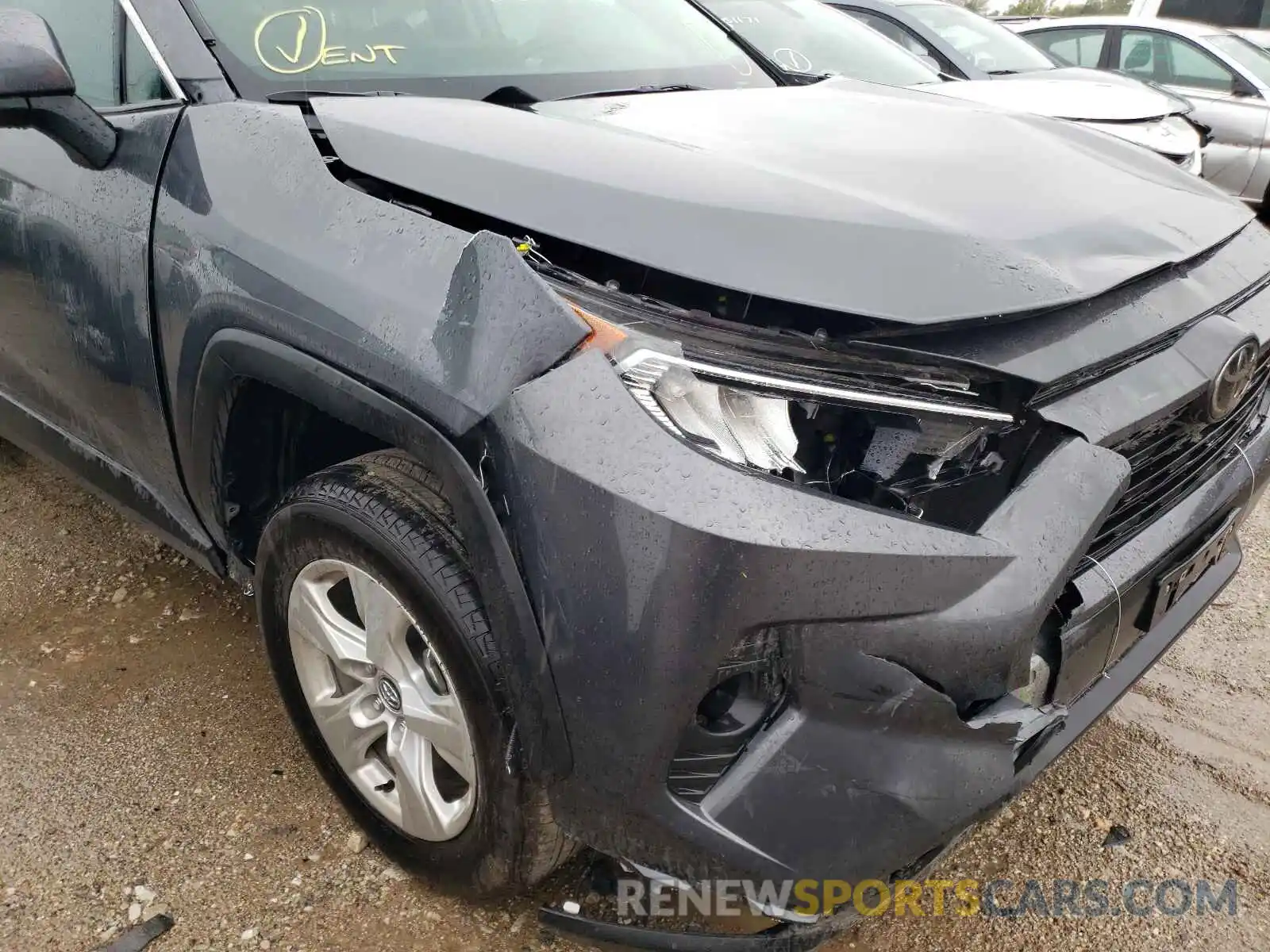 9 Photograph of a damaged car 2T3P1RFV8MW157540 TOYOTA RAV4 2021