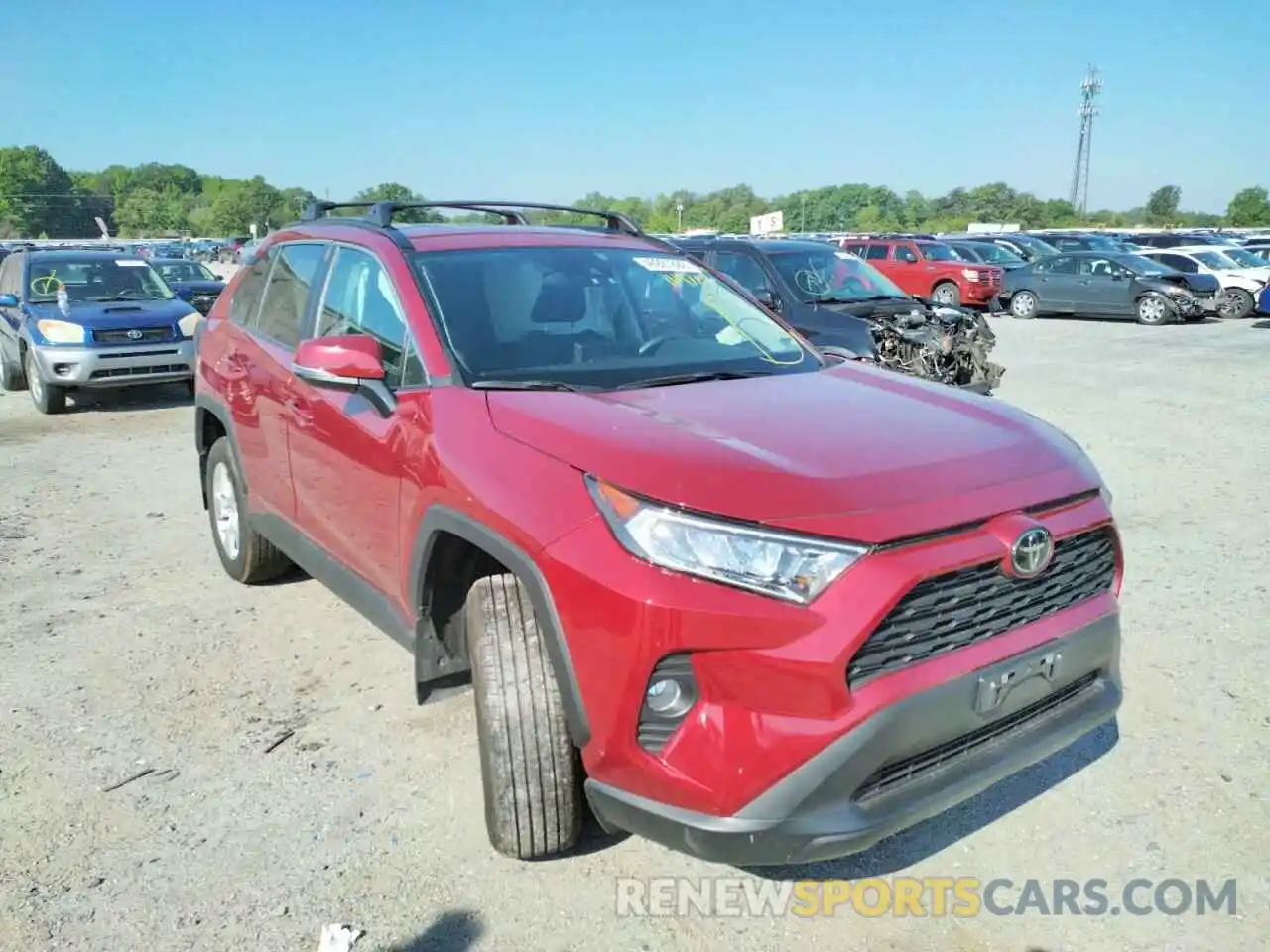 1 Photograph of a damaged car 2T3P1RFV8MW158932 TOYOTA RAV4 2021