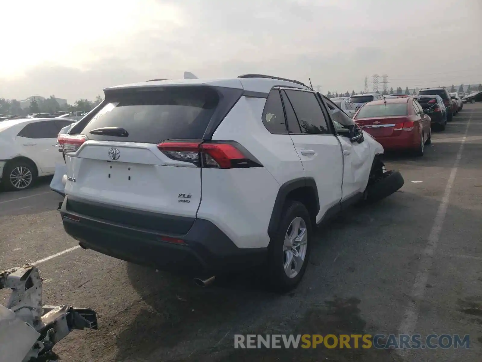 4 Фотография поврежденного автомобиля 2T3P1RFV8MW160163 TOYOTA RAV4 2021