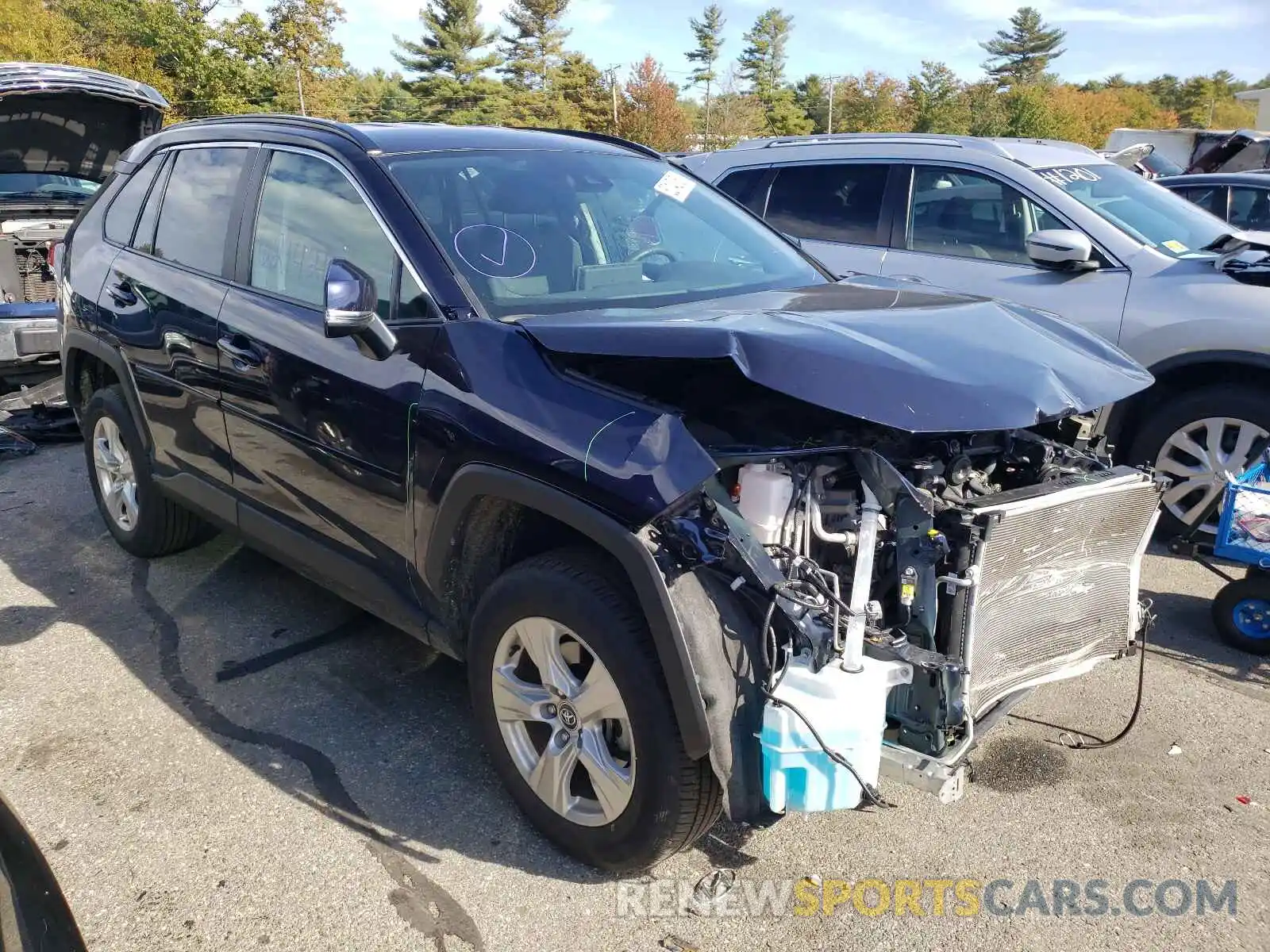 1 Photograph of a damaged car 2T3P1RFV8MW164388 TOYOTA RAV4 2021