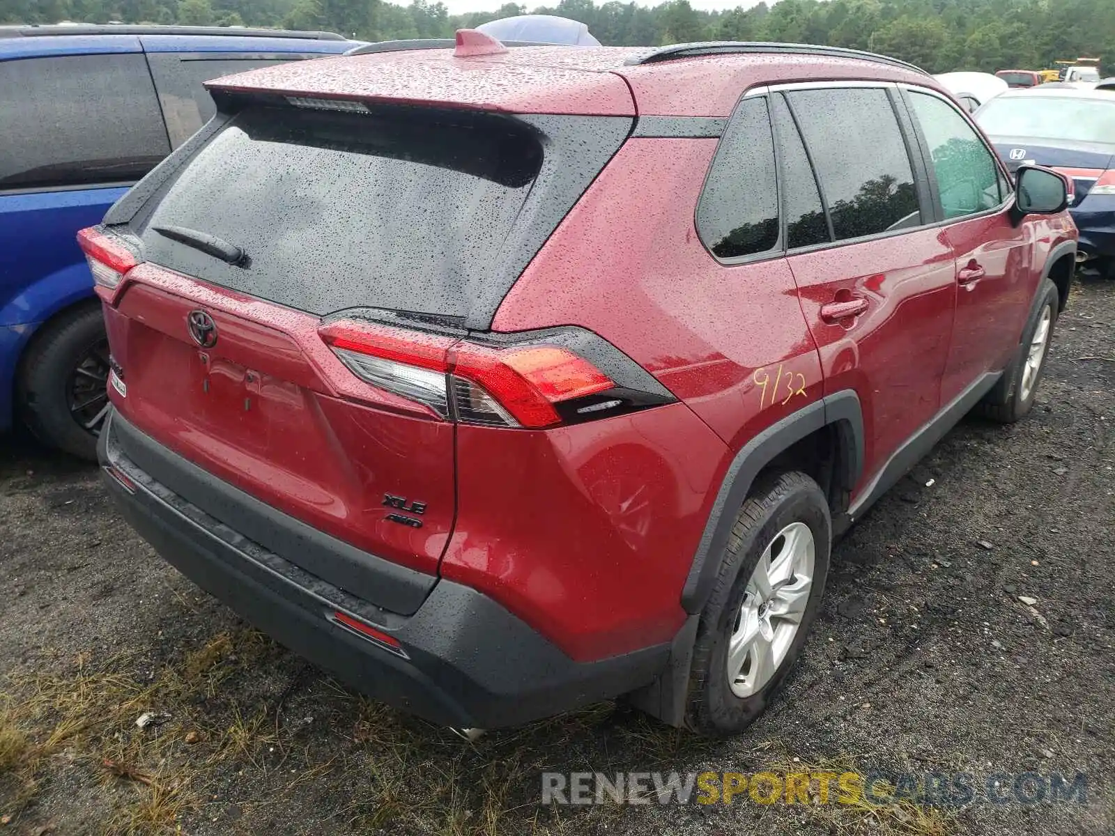 4 Фотография поврежденного автомобиля 2T3P1RFV8MW176363 TOYOTA RAV4 2021