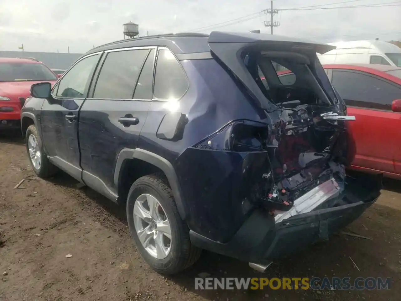 3 Photograph of a damaged car 2T3P1RFV8MW183538 TOYOTA RAV4 2021