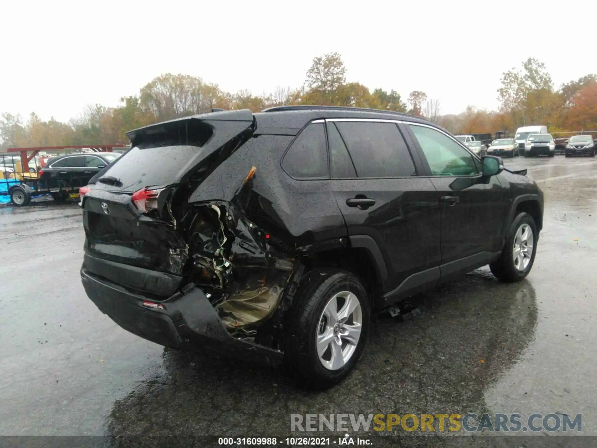 4 Photograph of a damaged car 2T3P1RFV8MW221074 TOYOTA RAV4 2021