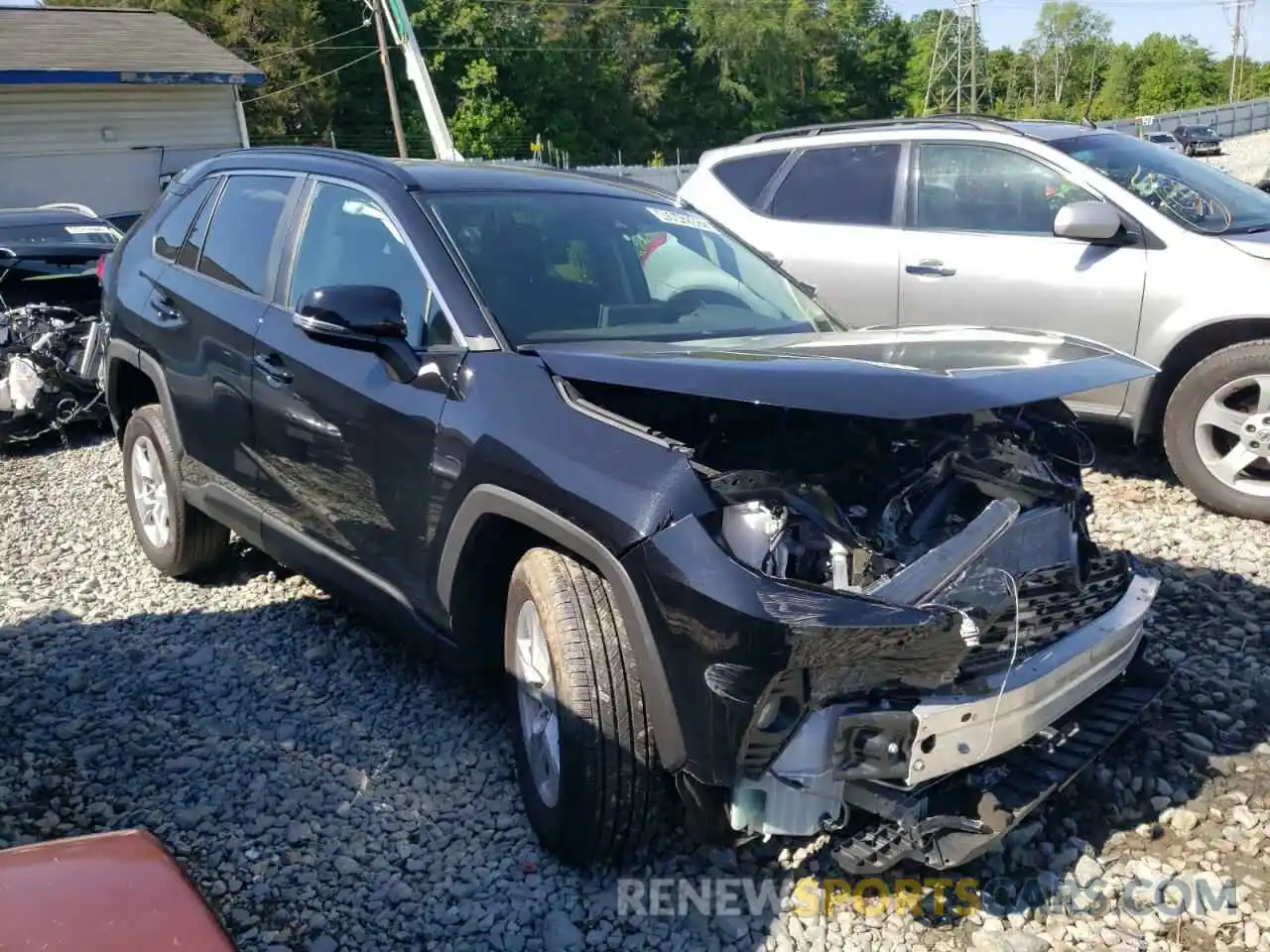 1 Photograph of a damaged car 2T3P1RFV9MC142613 TOYOTA RAV4 2021