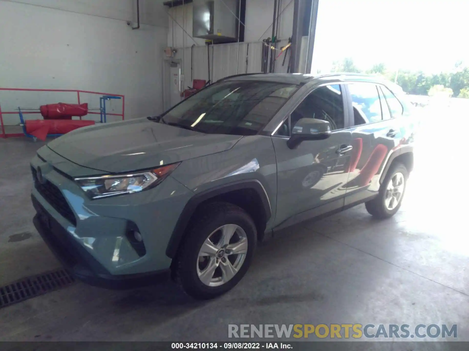 2 Фотография поврежденного автомобиля 2T3P1RFV9MC144586 TOYOTA RAV4 2021