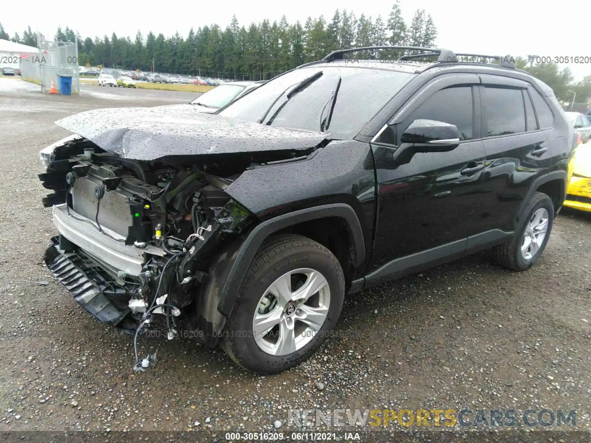 2 Photograph of a damaged car 2T3P1RFV9MC154972 TOYOTA RAV4 2021