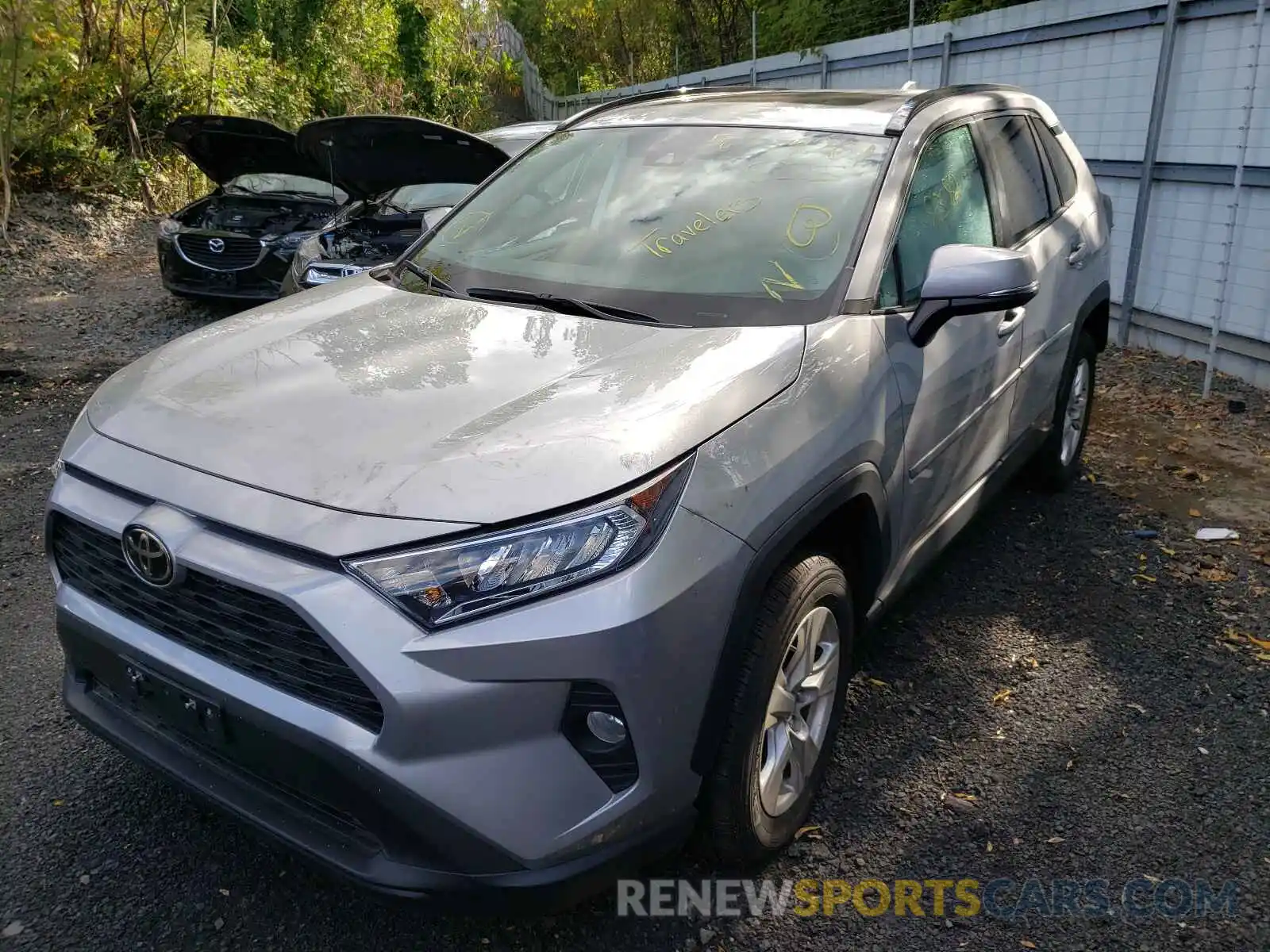 2 Photograph of a damaged car 2T3P1RFV9MC178222 TOYOTA RAV4 2021