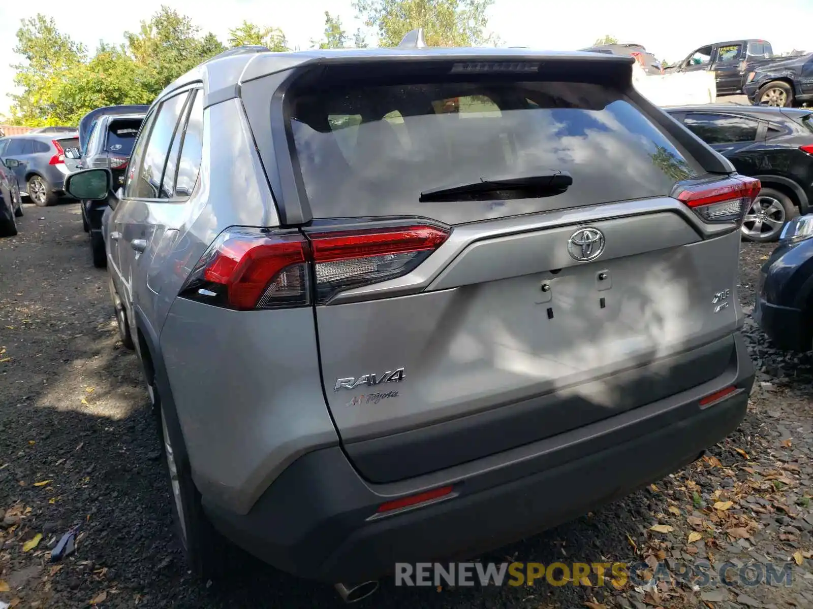 3 Photograph of a damaged car 2T3P1RFV9MC178222 TOYOTA RAV4 2021