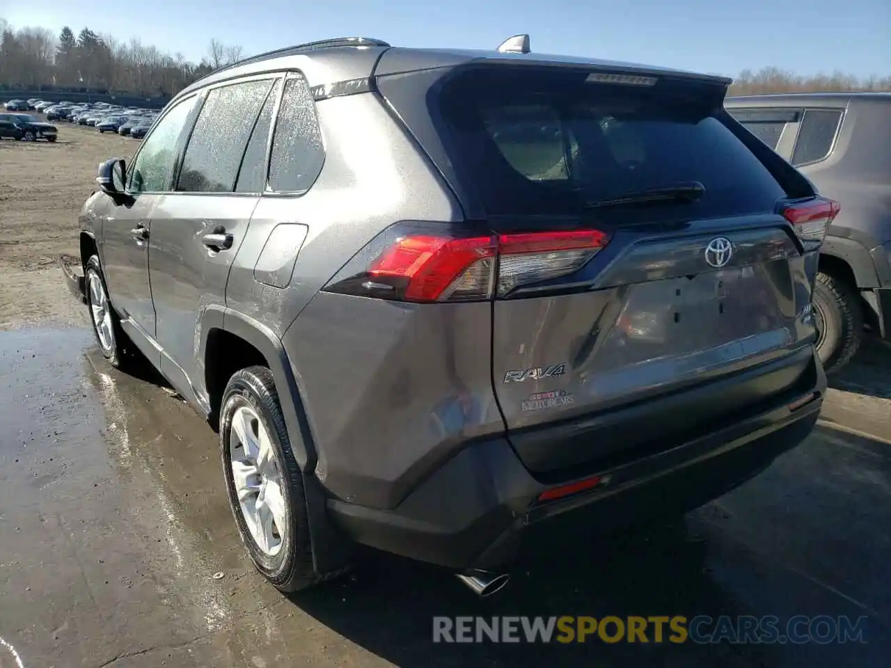 3 Photograph of a damaged car 2T3P1RFV9MC207119 TOYOTA RAV4 2021