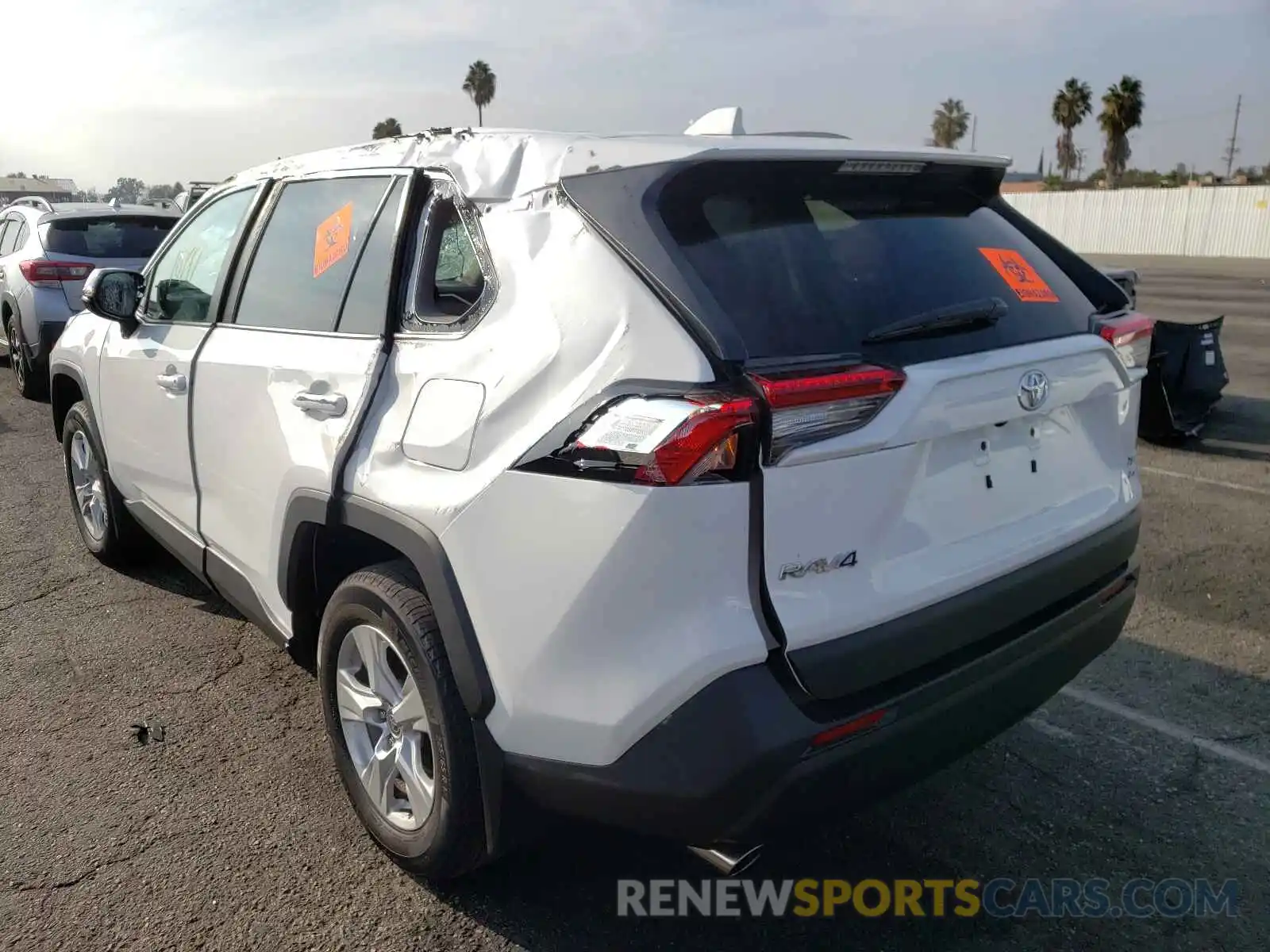 3 Photograph of a damaged car 2T3P1RFV9MC210733 TOYOTA RAV4 2021