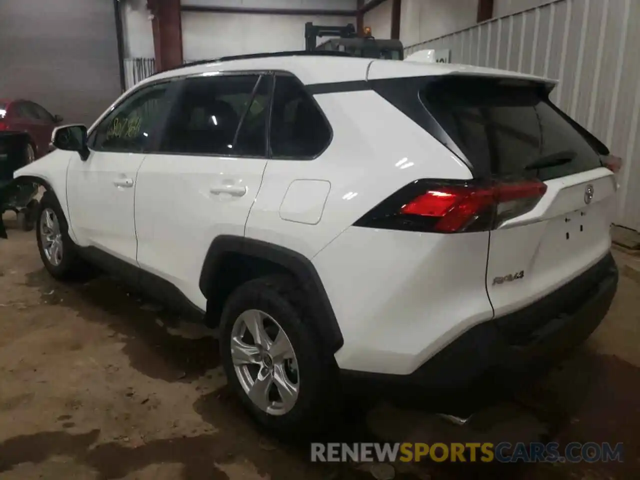 3 Фотография поврежденного автомобиля 2T3P1RFV9MC239634 TOYOTA RAV4 2021