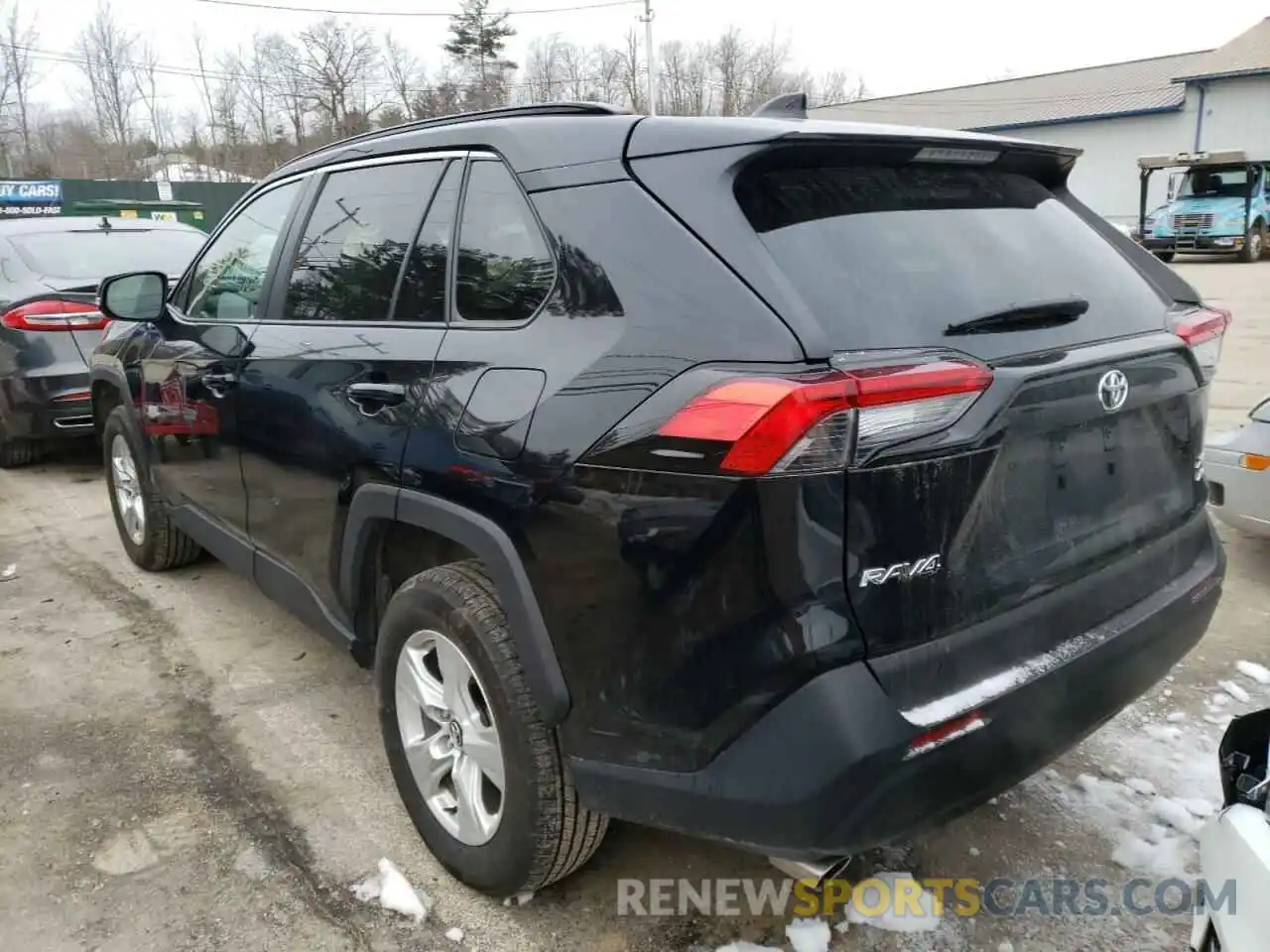 3 Photograph of a damaged car 2T3P1RFV9MW142576 TOYOTA RAV4 2021