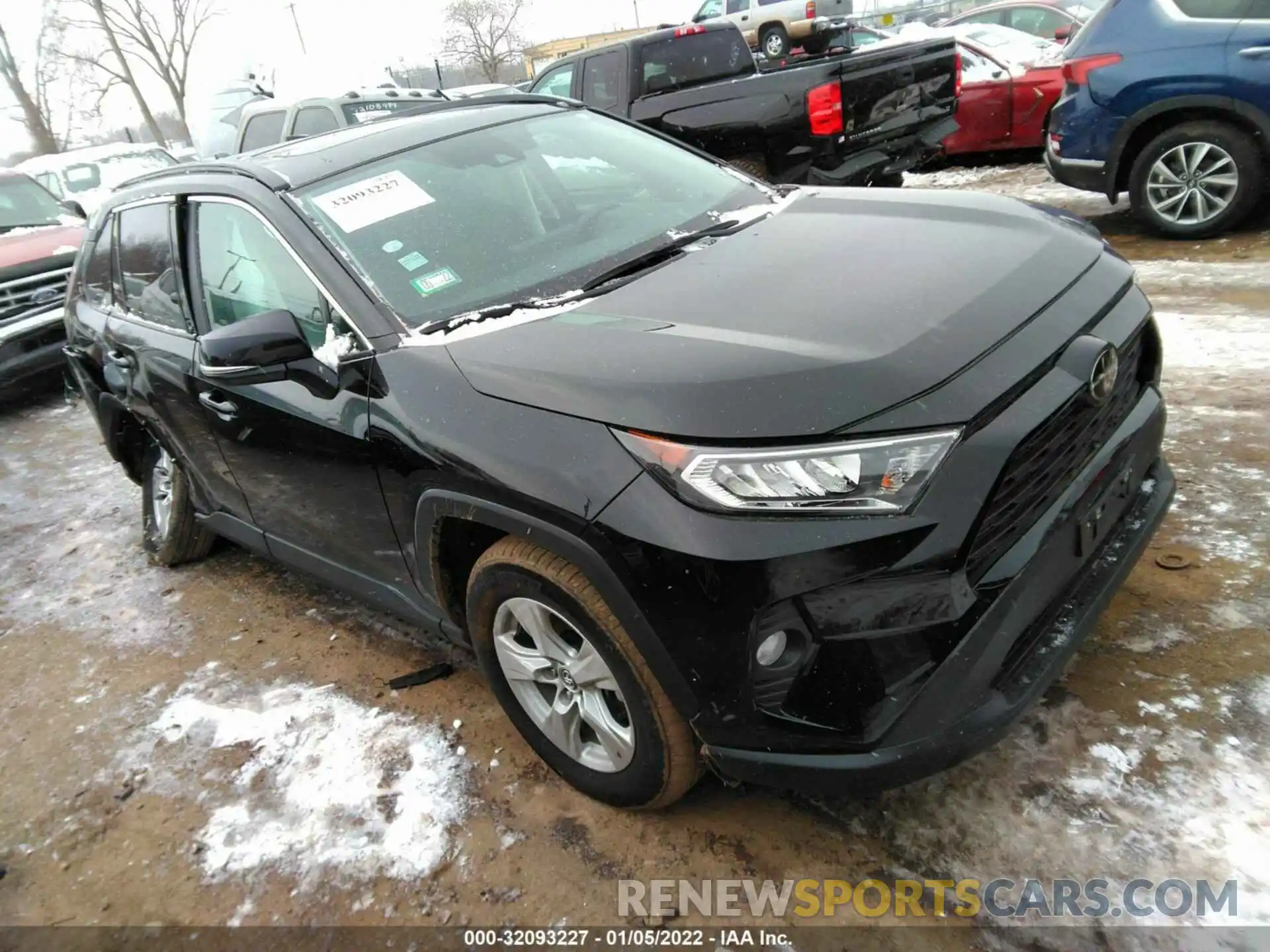 1 Photograph of a damaged car 2T3P1RFV9MW149785 TOYOTA RAV4 2021