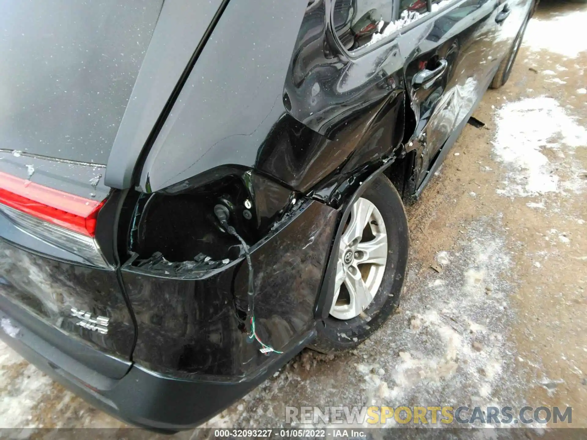 6 Photograph of a damaged car 2T3P1RFV9MW149785 TOYOTA RAV4 2021