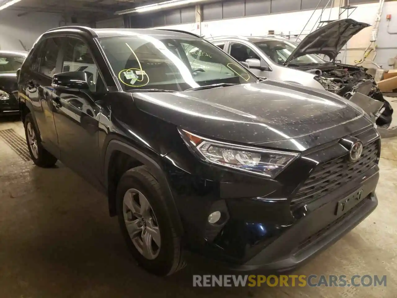 1 Фотография поврежденного автомобиля 2T3P1RFV9MW152086 TOYOTA RAV4 2021