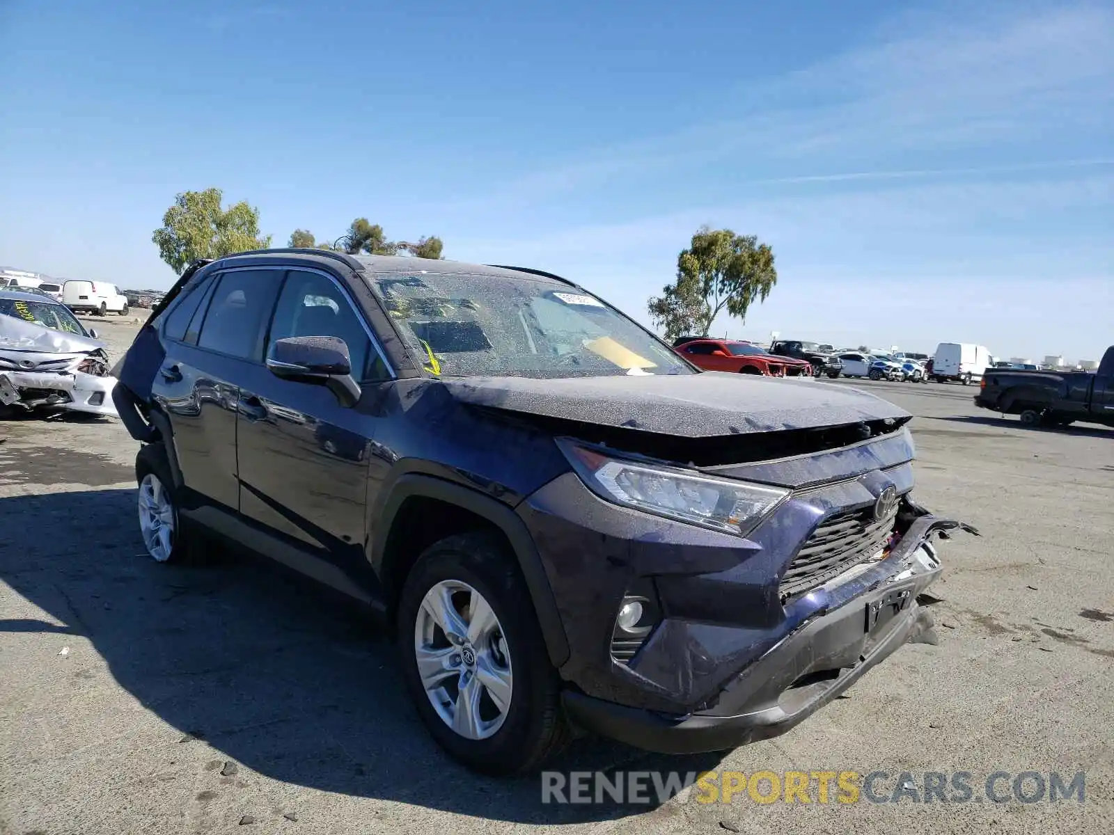 1 Photograph of a damaged car 2T3P1RFV9MW154761 TOYOTA RAV4 2021