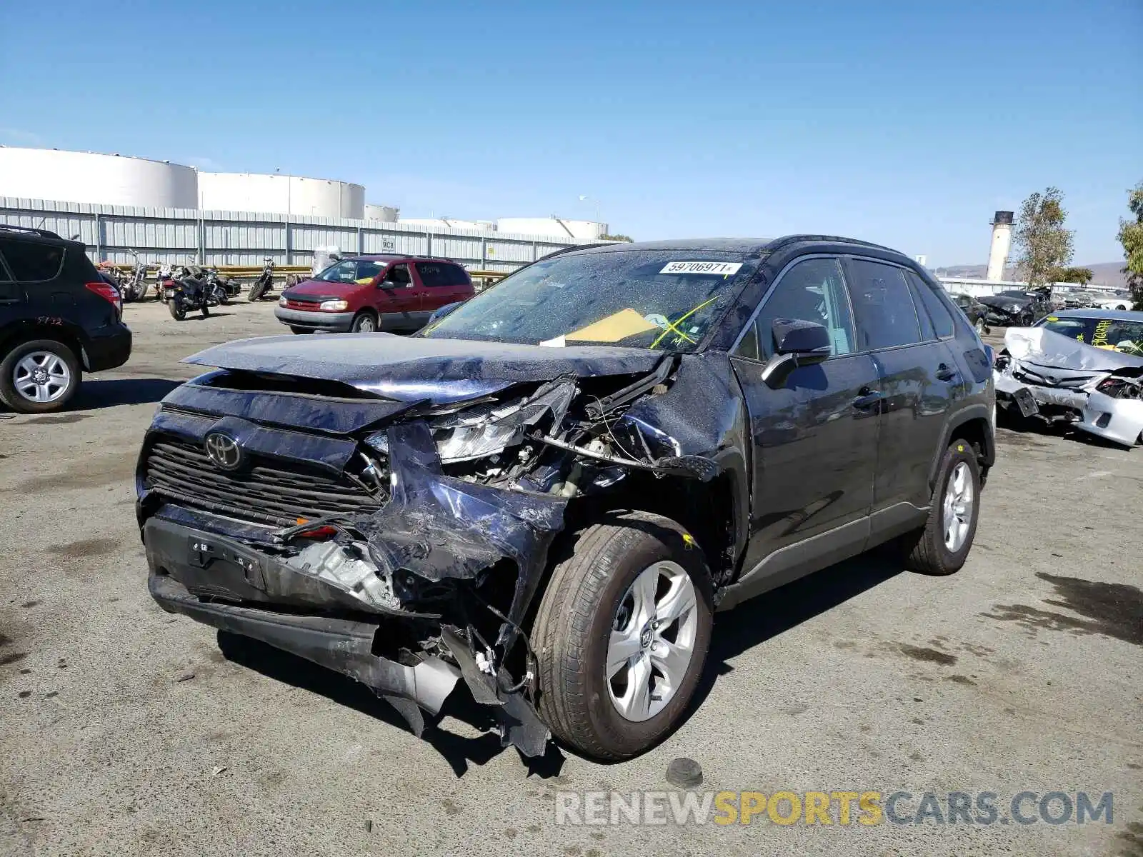 2 Photograph of a damaged car 2T3P1RFV9MW154761 TOYOTA RAV4 2021