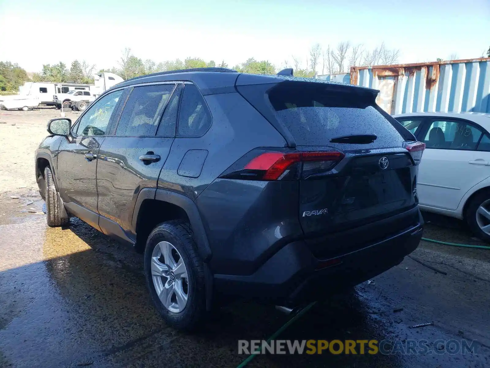 3 Photograph of a damaged car 2T3P1RFV9MW162097 TOYOTA RAV4 2021