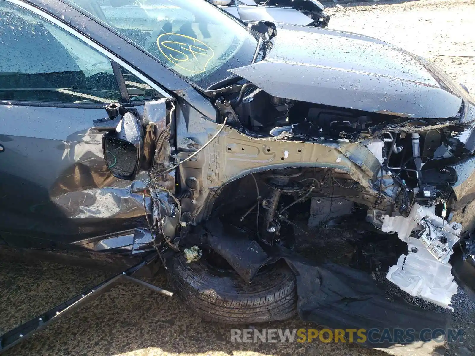 9 Photograph of a damaged car 2T3P1RFV9MW162097 TOYOTA RAV4 2021