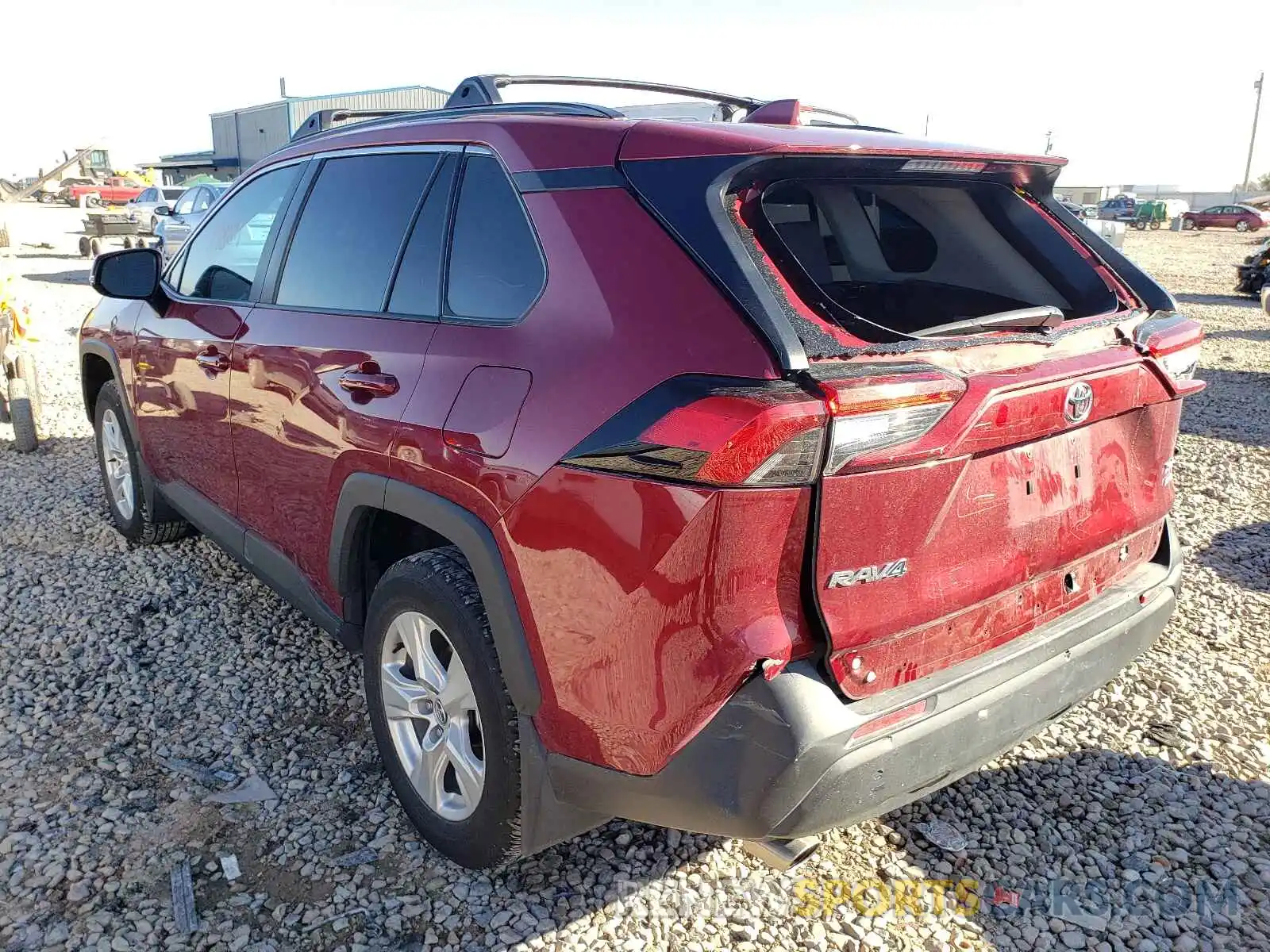 3 Photograph of a damaged car 2T3P1RFV9MW168207 TOYOTA RAV4 2021