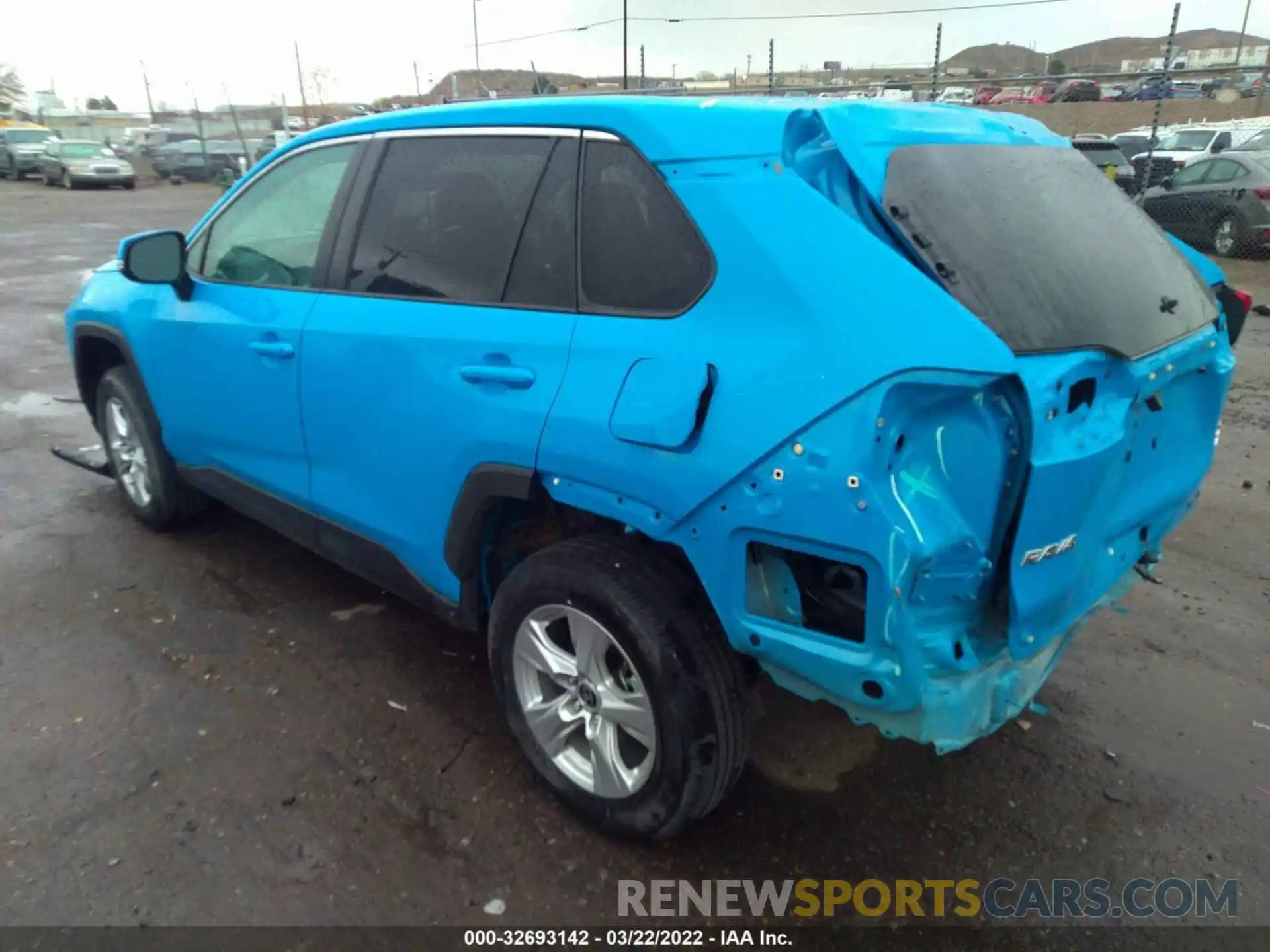 3 Фотография поврежденного автомобиля 2T3P1RFV9MW178476 TOYOTA RAV4 2021