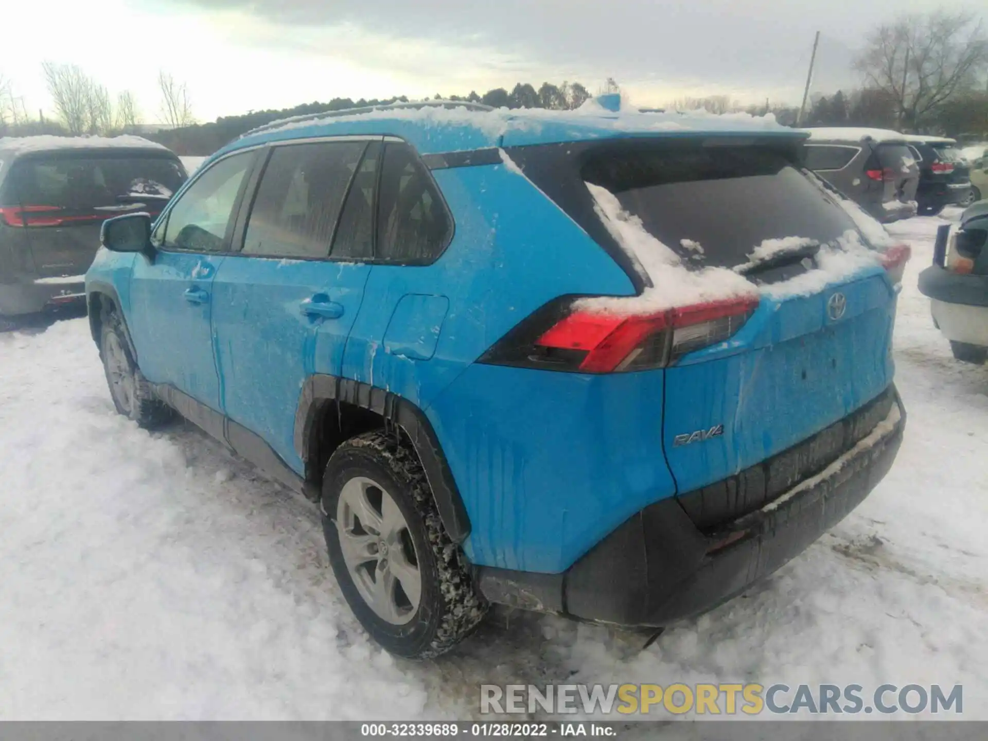 3 Фотография поврежденного автомобиля 2T3P1RFV9MW178879 TOYOTA RAV4 2021