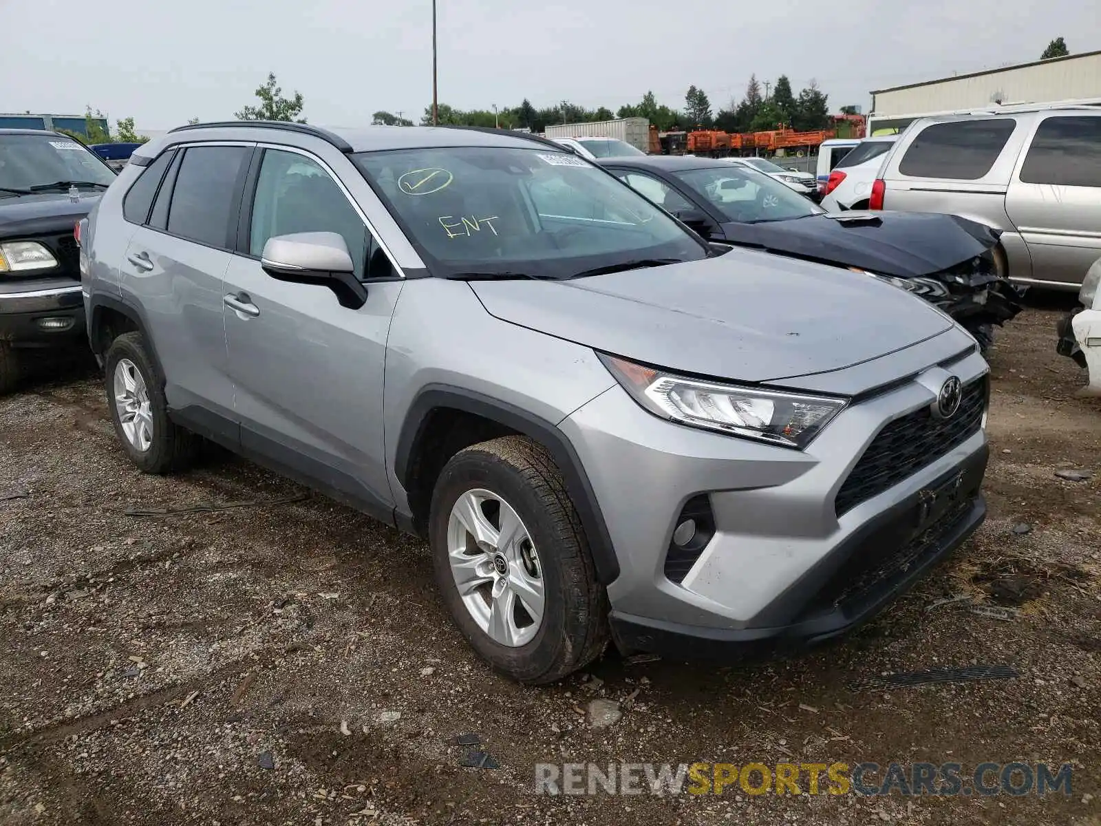 1 Photograph of a damaged car 2T3P1RFV9MW180051 TOYOTA RAV4 2021