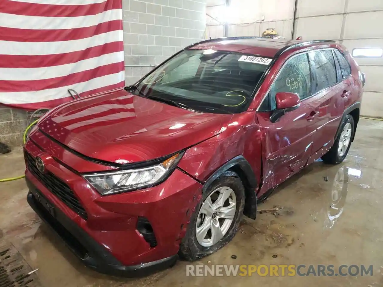 2 Photograph of a damaged car 2T3P1RFV9MW189770 TOYOTA RAV4 2021