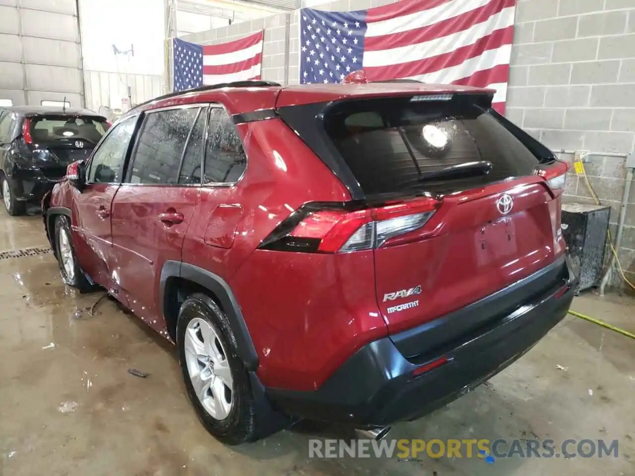 3 Photograph of a damaged car 2T3P1RFV9MW189770 TOYOTA RAV4 2021