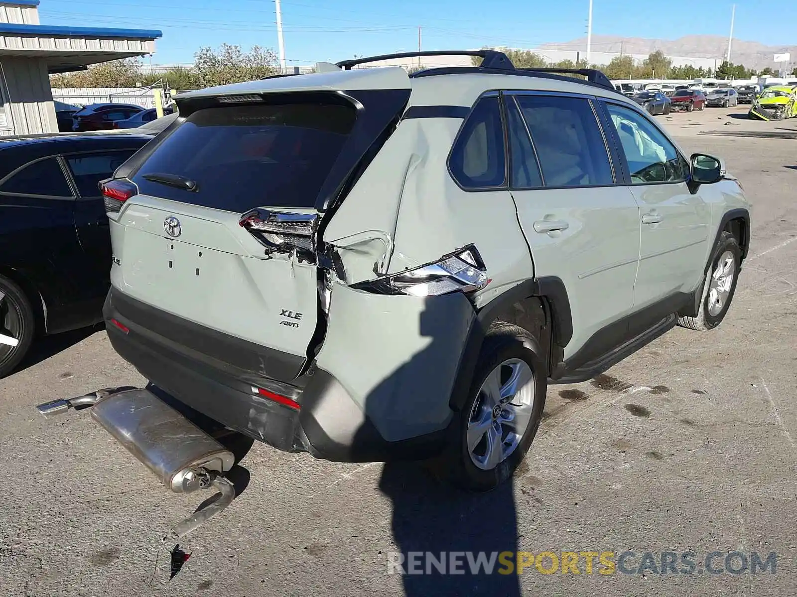 4 Photograph of a damaged car 2T3P1RFVXMC150557 TOYOTA RAV4 2021