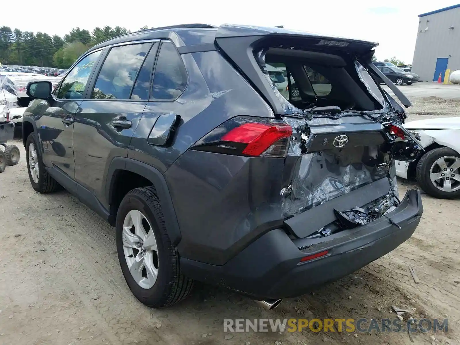 3 Photograph of a damaged car 2T3P1RFVXMC151627 TOYOTA RAV4 2021