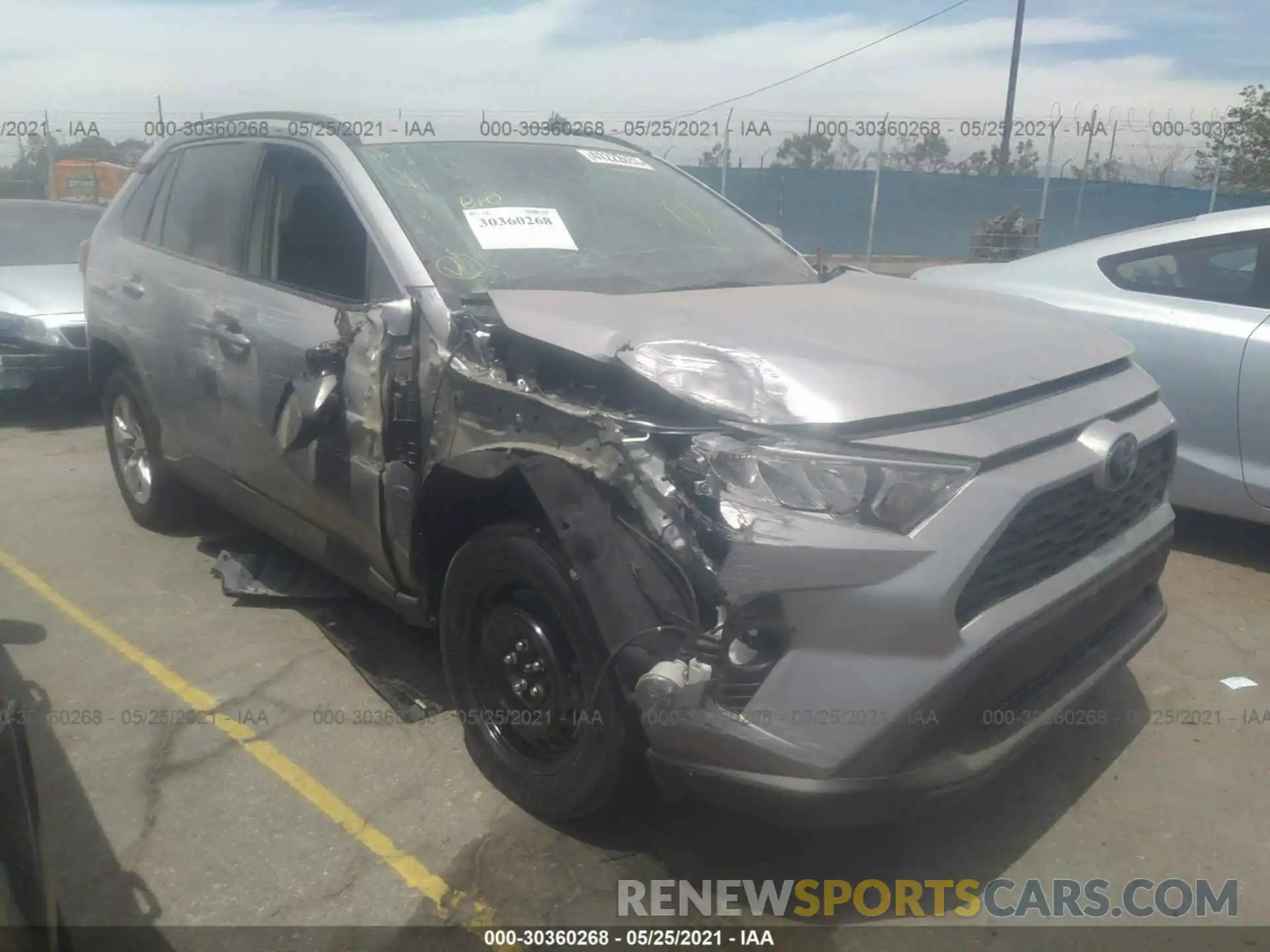 1 Photograph of a damaged car 2T3P1RFVXMC151840 TOYOTA RAV4 2021