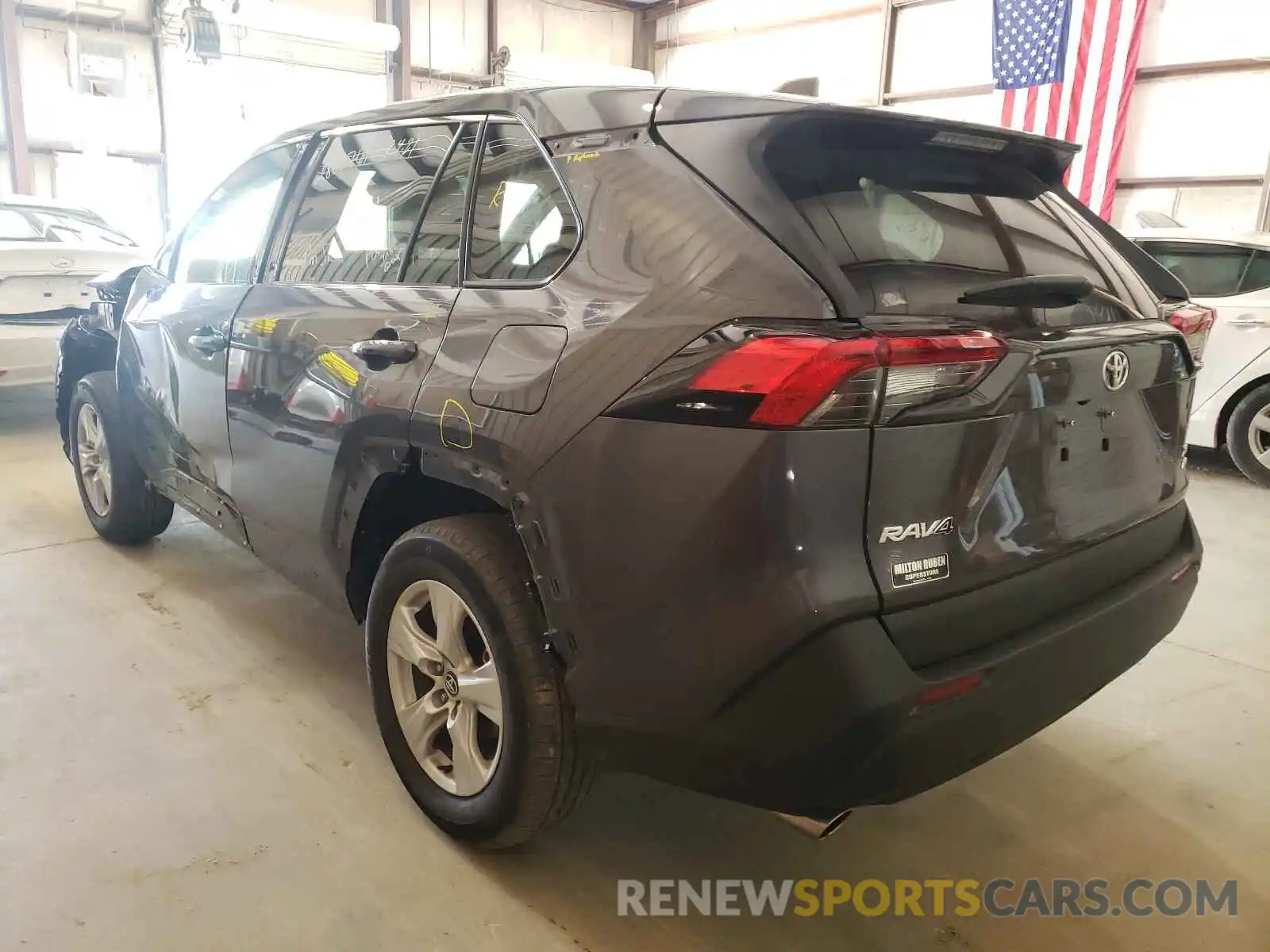 3 Photograph of a damaged car 2T3P1RFVXMC155158 TOYOTA RAV4 2021