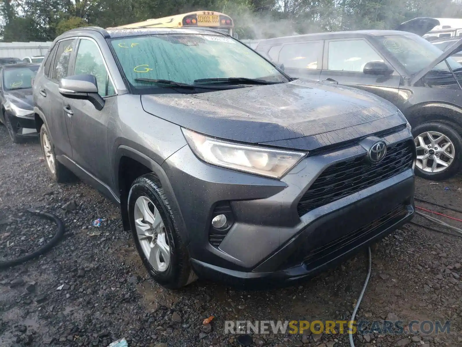 1 Photograph of a damaged car 2T3P1RFVXMC182540 TOYOTA RAV4 2021