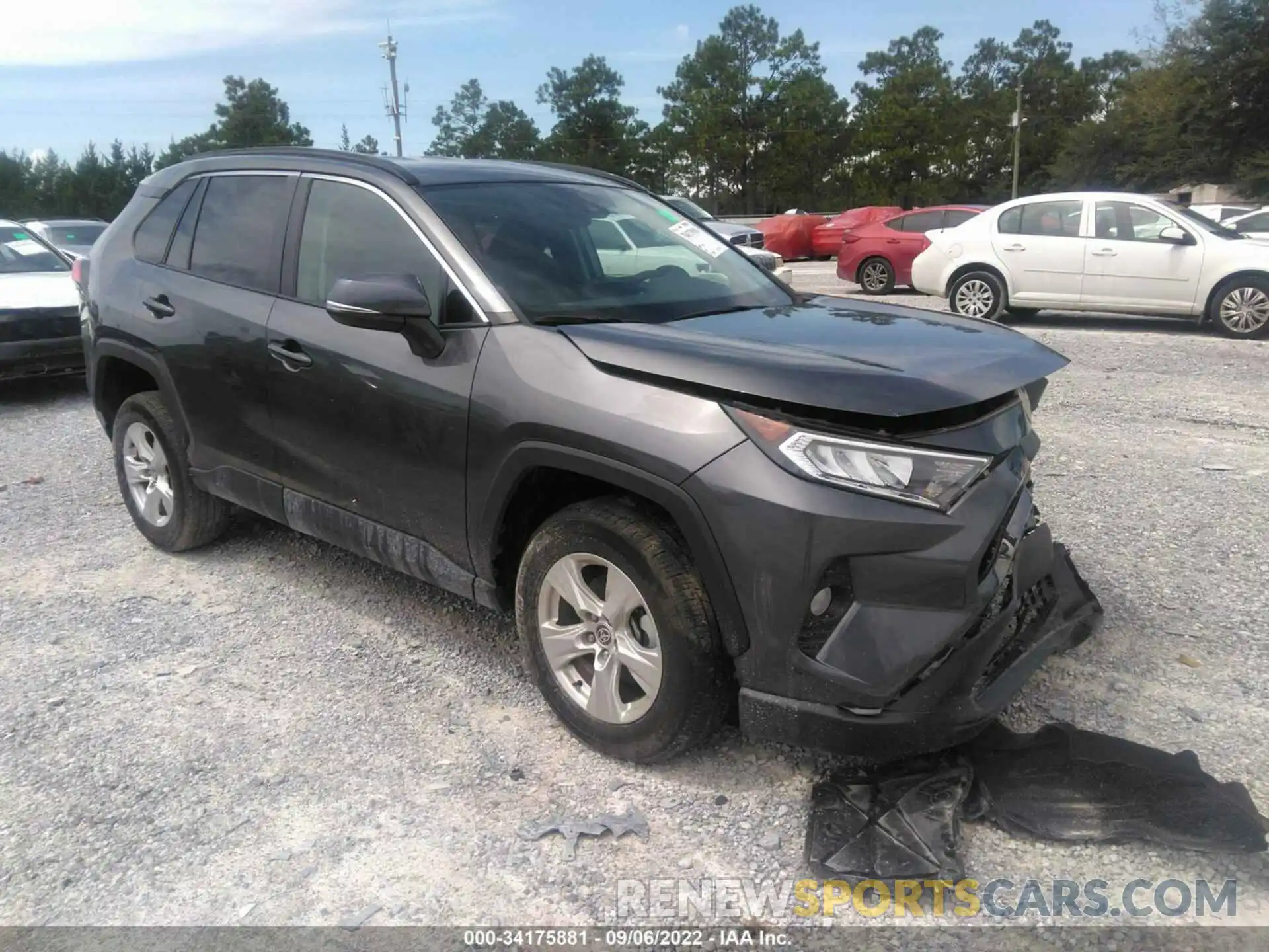 1 Photograph of a damaged car 2T3P1RFVXMC190394 TOYOTA RAV4 2021