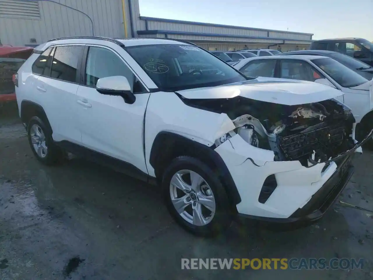 1 Photograph of a damaged car 2T3P1RFVXMC190749 TOYOTA RAV4 2021