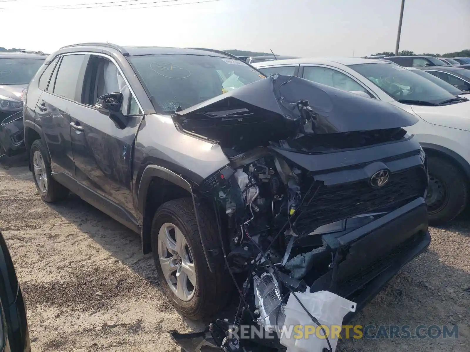 1 Photograph of a damaged car 2T3P1RFVXMC200244 TOYOTA RAV4 2021