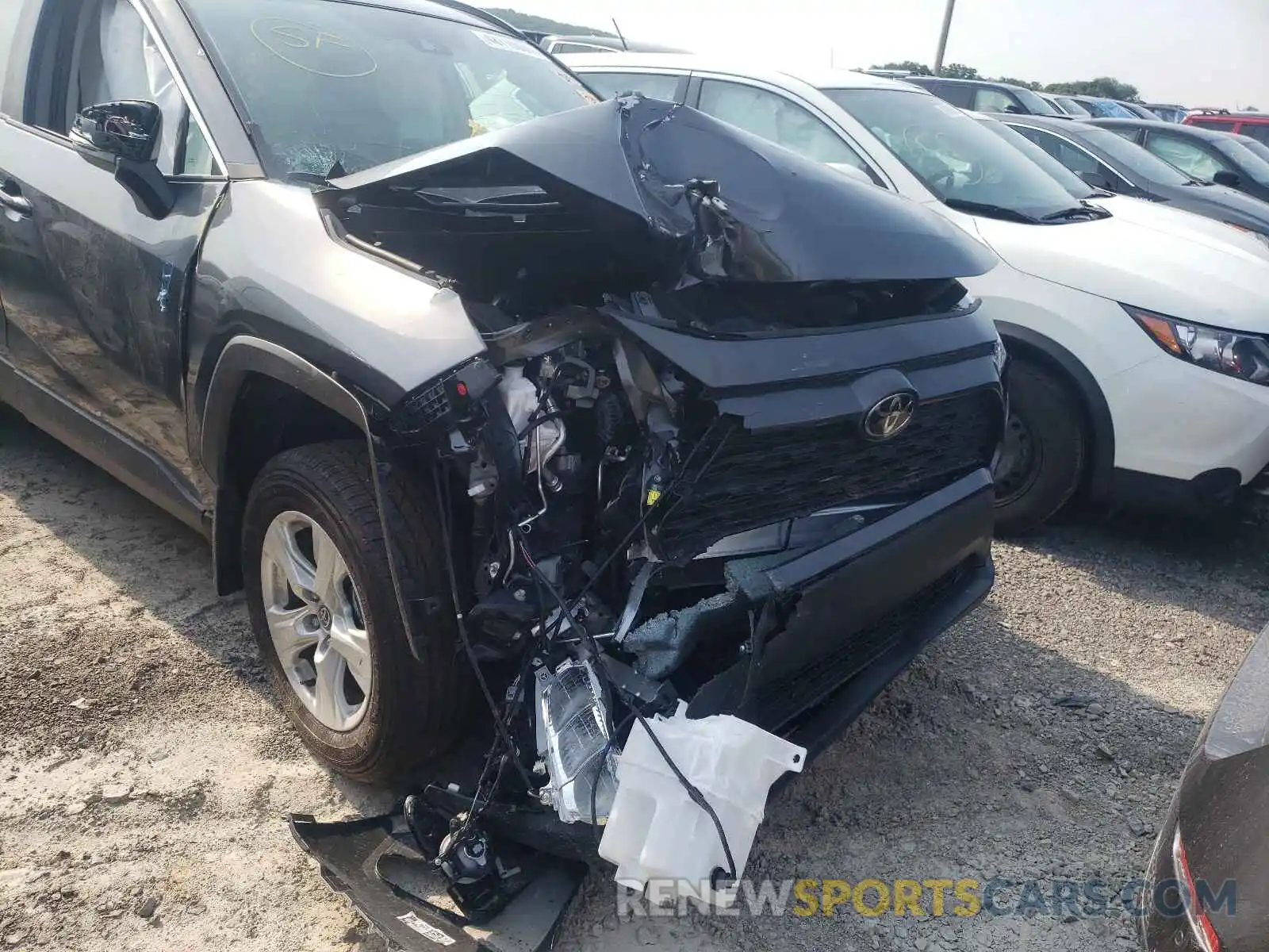 9 Photograph of a damaged car 2T3P1RFVXMC200244 TOYOTA RAV4 2021