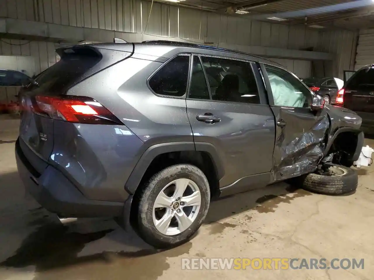 3 Photograph of a damaged car 2T3P1RFVXMC203516 TOYOTA RAV4 2021