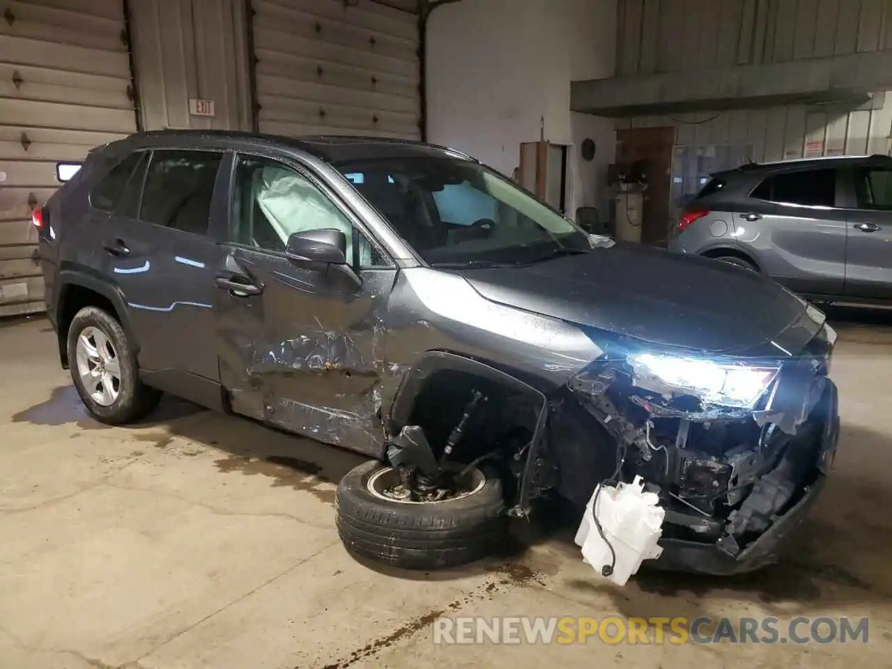 4 Photograph of a damaged car 2T3P1RFVXMC203516 TOYOTA RAV4 2021