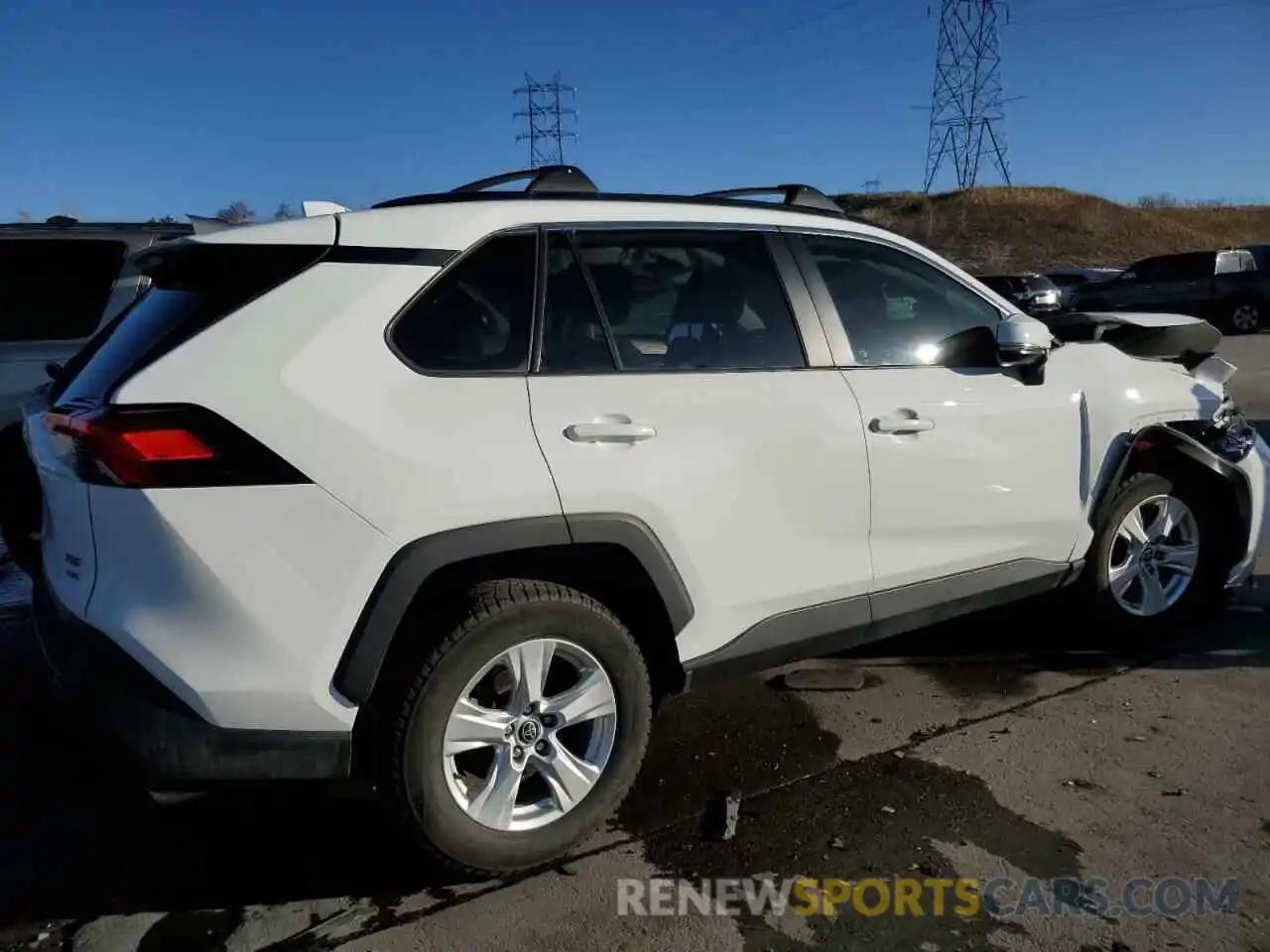 3 Photograph of a damaged car 2T3P1RFVXMC254837 TOYOTA RAV4 2021