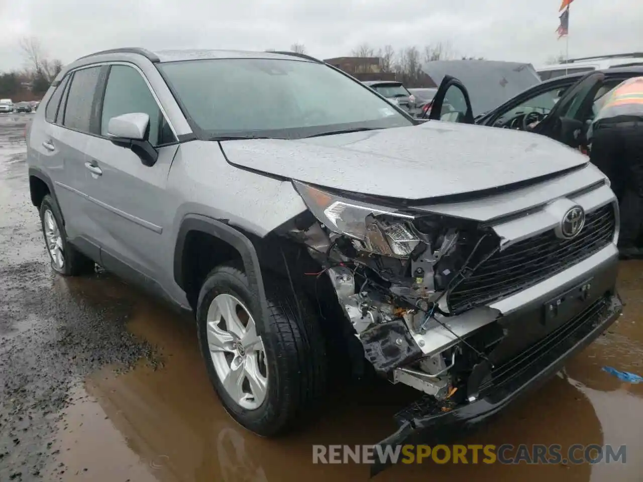 1 Photograph of a damaged car 2T3P1RFVXMC255860 TOYOTA RAV4 2021