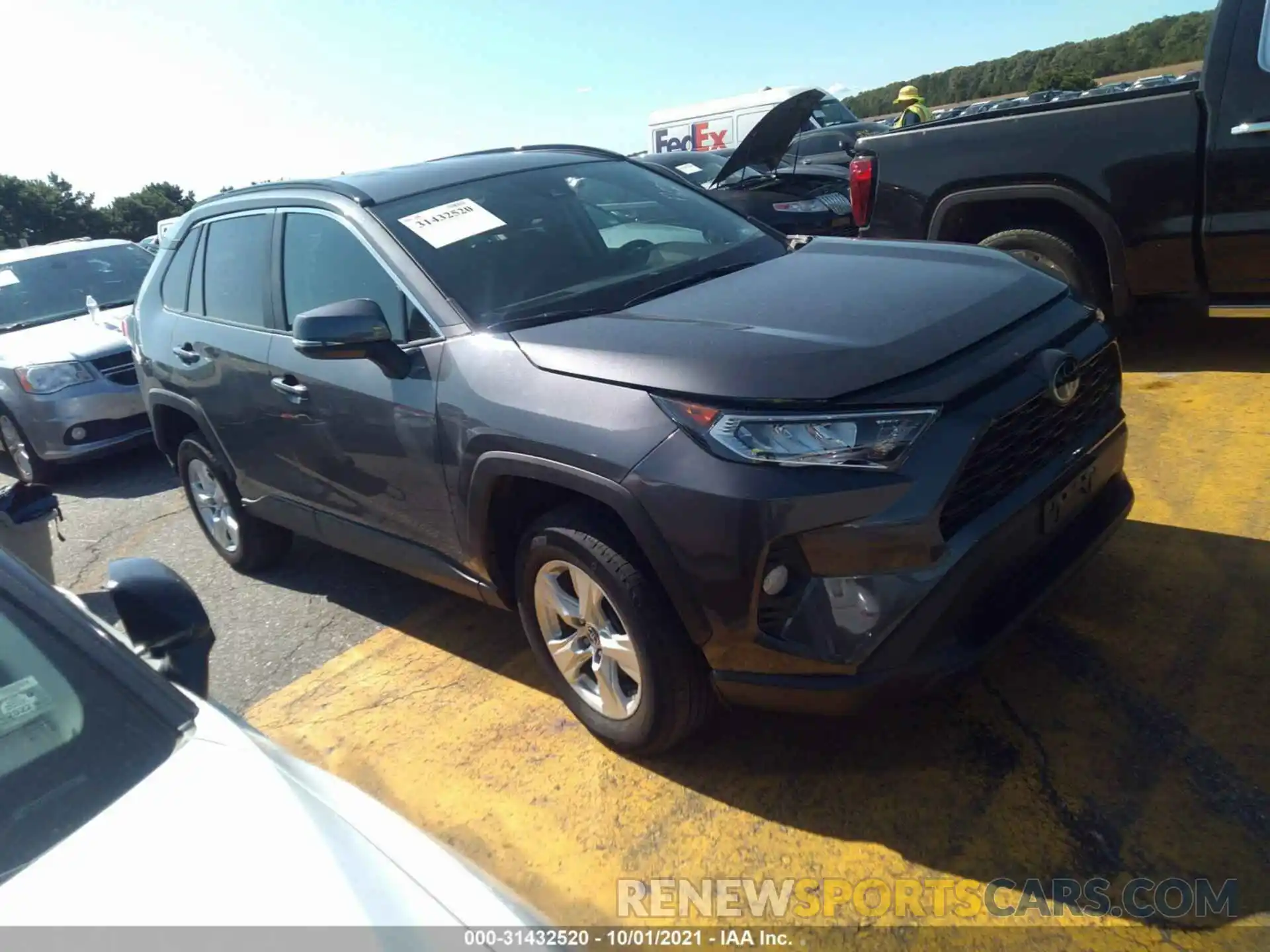 1 Photograph of a damaged car 2T3P1RFVXMW156423 TOYOTA RAV4 2021