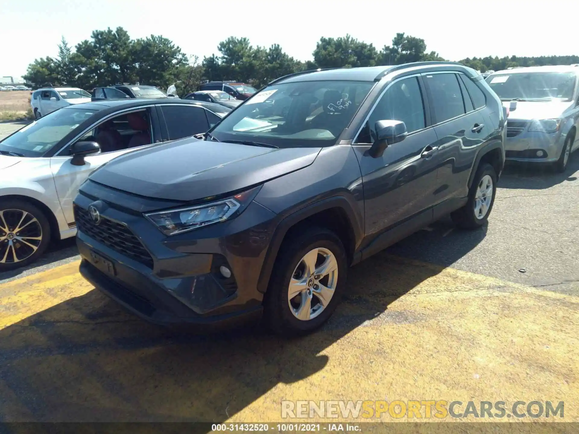 2 Photograph of a damaged car 2T3P1RFVXMW156423 TOYOTA RAV4 2021