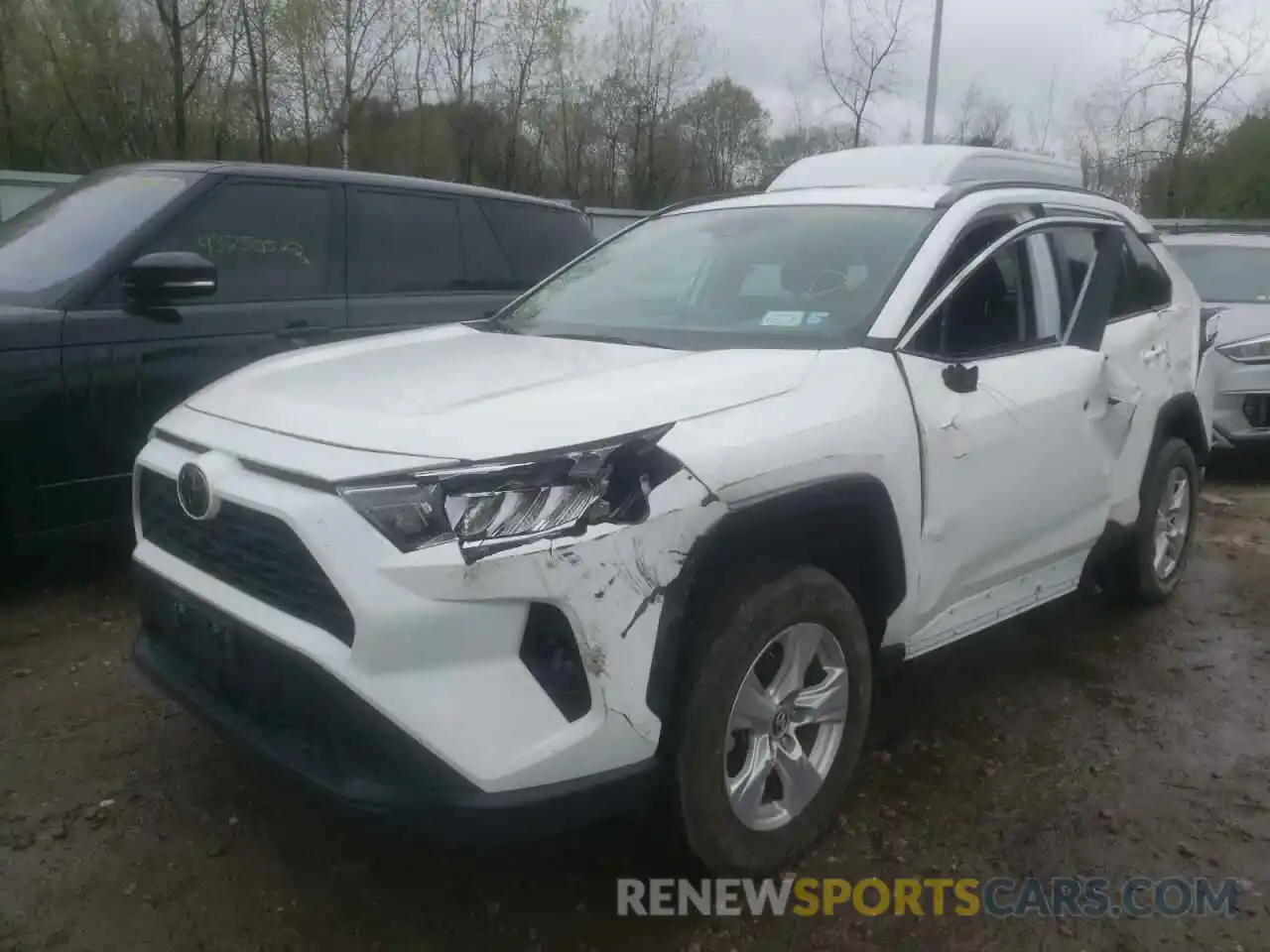 2 Photograph of a damaged car 2T3P1RFVXMW157216 TOYOTA RAV4 2021