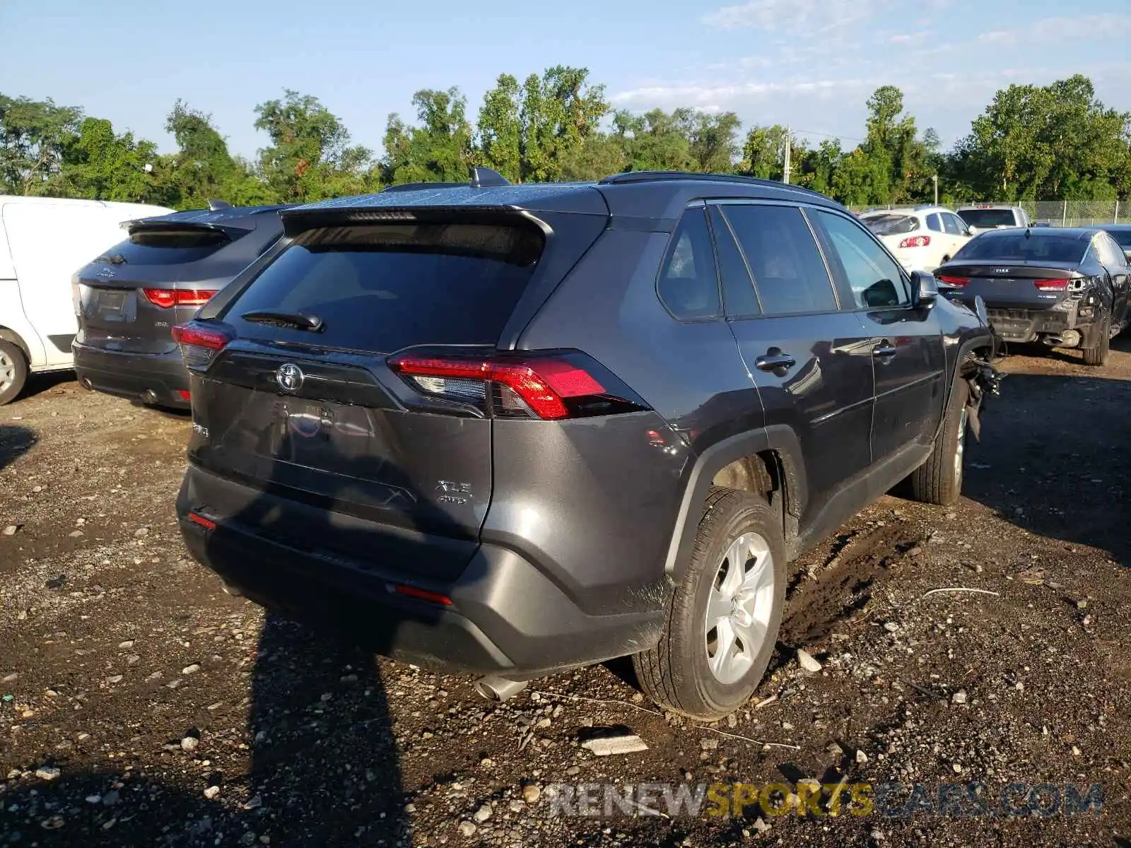 4 Фотография поврежденного автомобиля 2T3P1RFVXMW164165 TOYOTA RAV4 2021