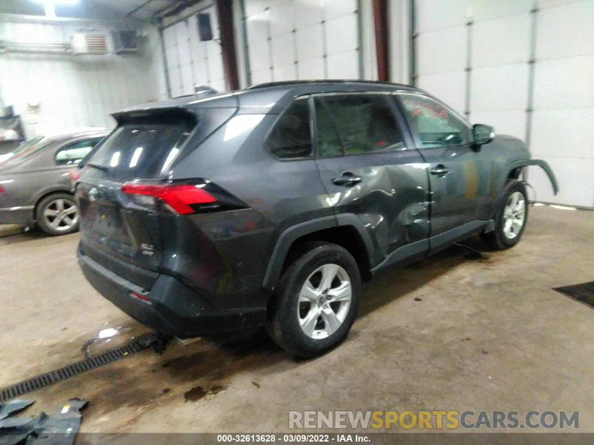 4 Фотография поврежденного автомобиля 2T3P1RFVXMW181290 TOYOTA RAV4 2021