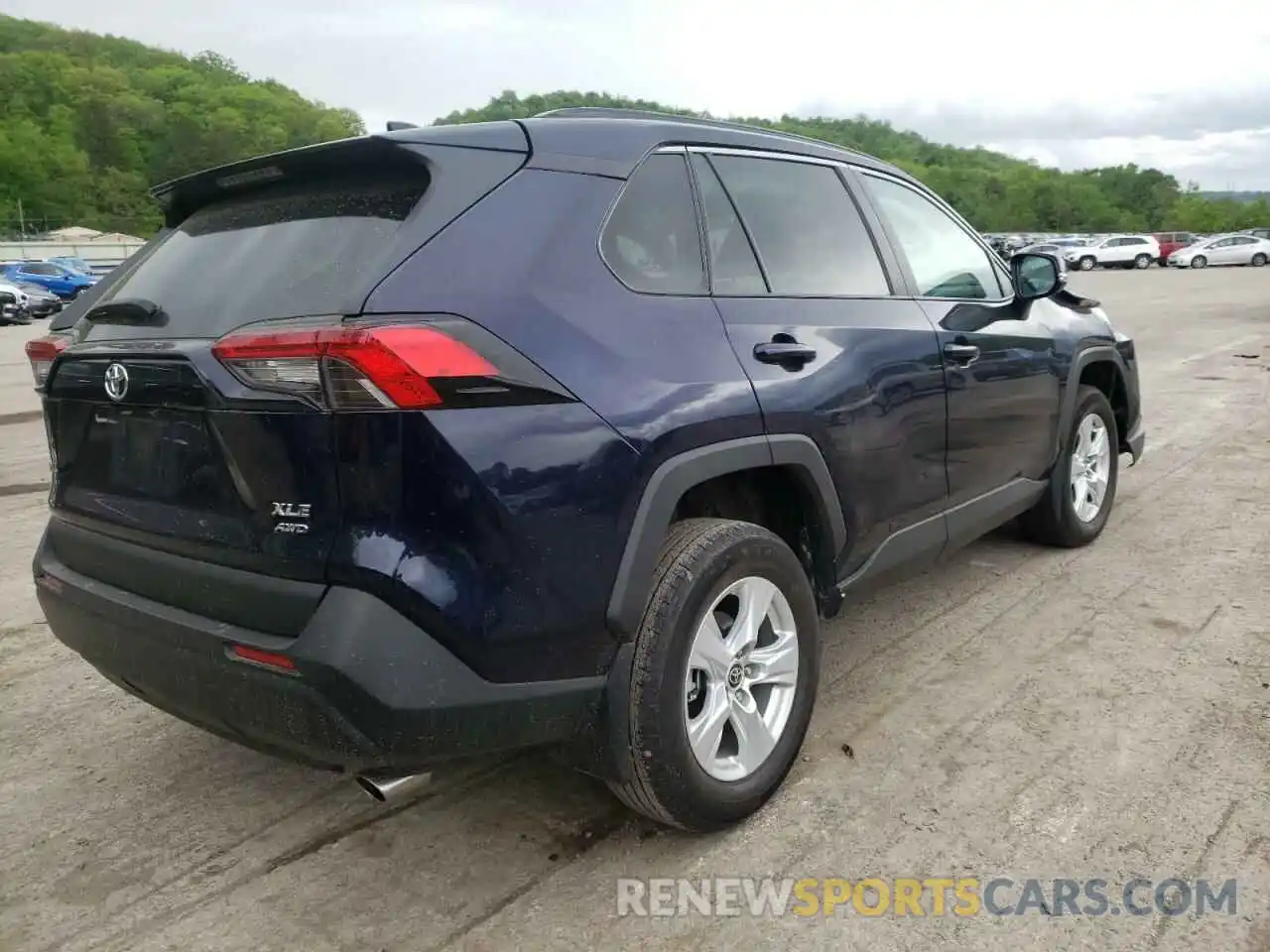 4 Photograph of a damaged car 2T3P1RFVXMW188627 TOYOTA RAV4 2021