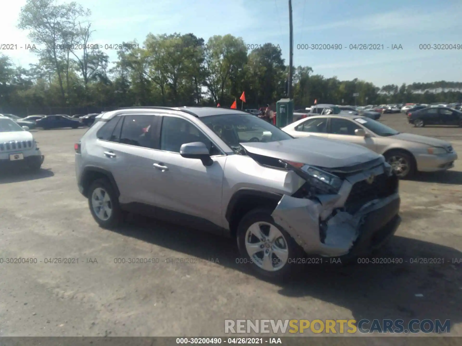 1 Photograph of a damaged car 2T3P1RFVXMW192533 TOYOTA RAV4 2021